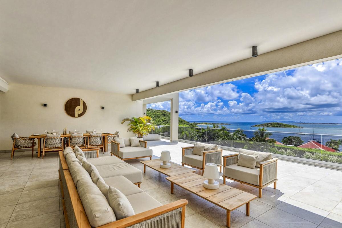 11 Villa à louer piscine vue mer Cul de Sac Saint Martin_salon exterieur